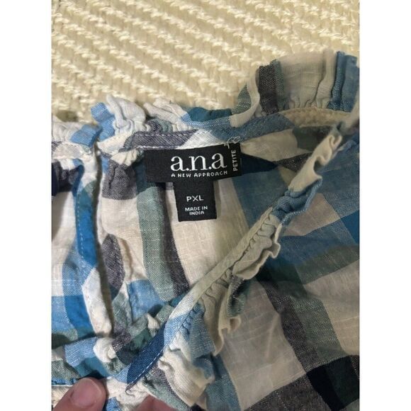 a.n.a Top Size PXL Womens White Blue Plaid Short Sleeve Mock Neck Blouse - Picture 3 of 5